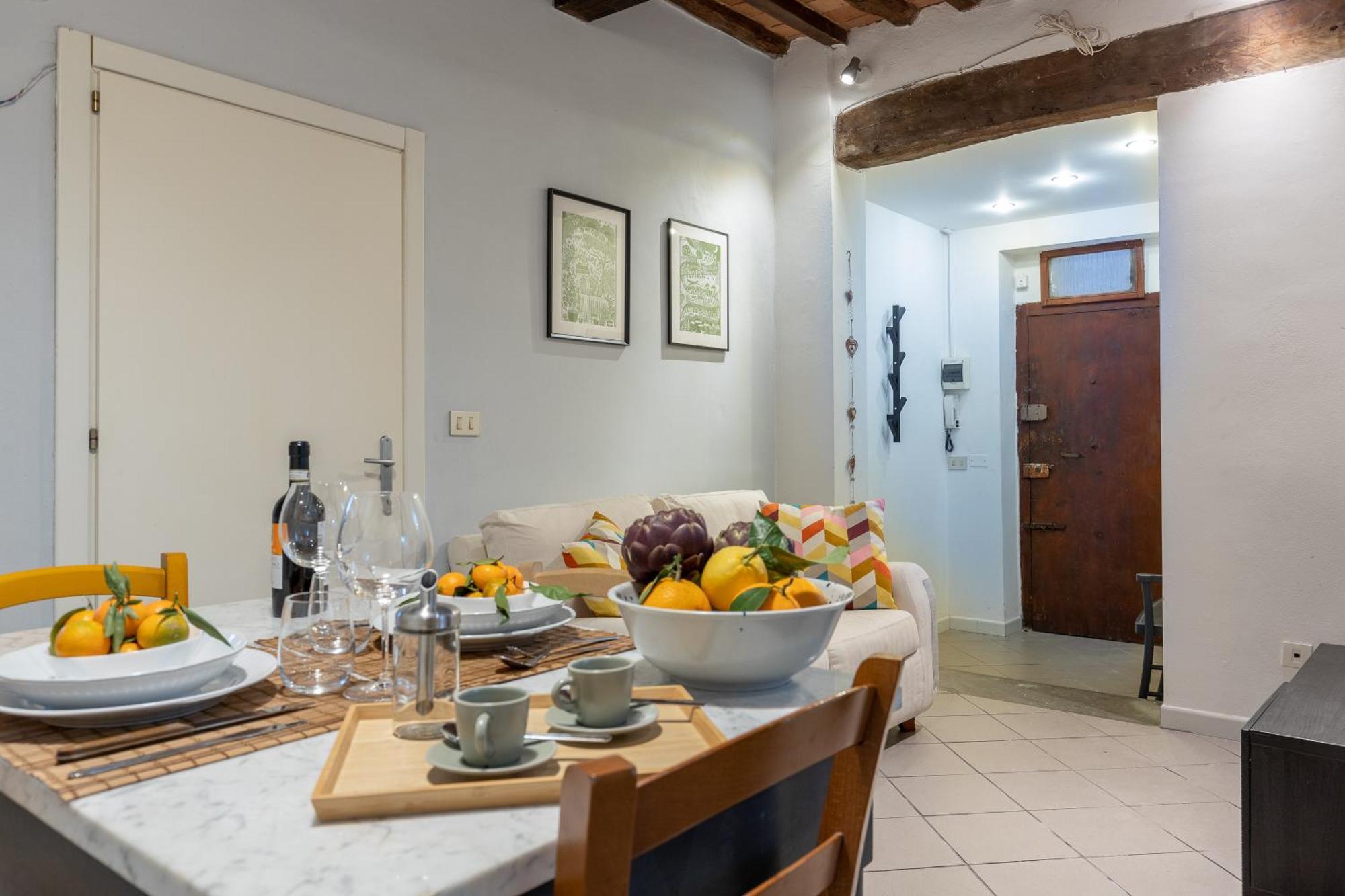 Piazza Dei Cavalieri Confortable Apartment ปิซา ภายนอก รูปภาพ
